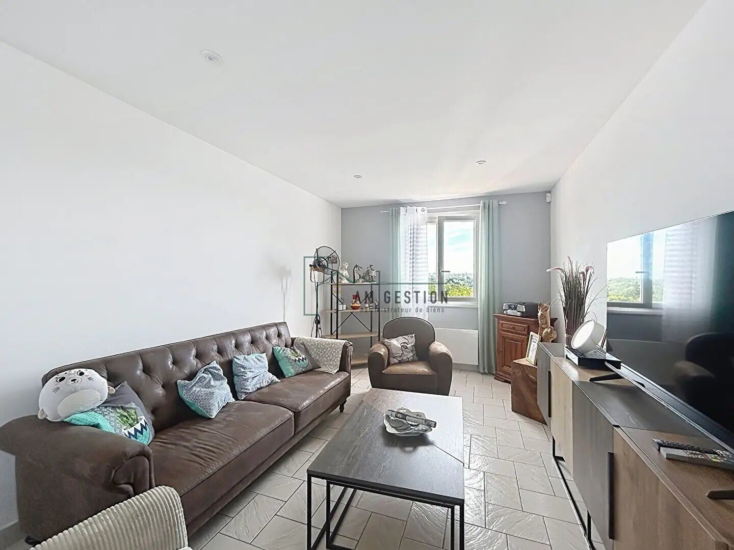 Maison à louer, 75m², Cussac