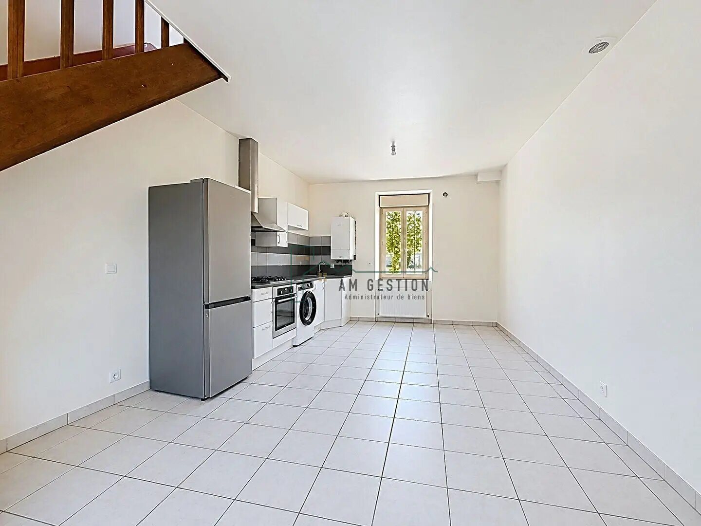 Maison à louer, 45m², Saint-Léonard-de-Noblat