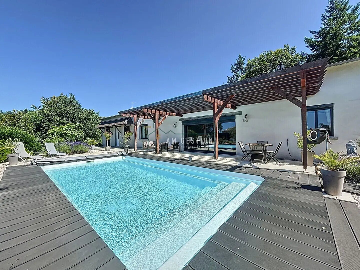 Maison à vendre, 240m², Abjat-sur-Bandiat