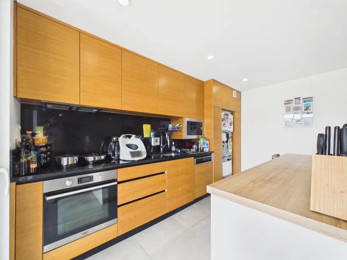 Appartement à louer, 83m², Porte-de-Savoie