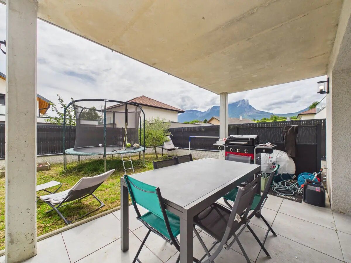 Appartement à louer, 83m², Porte-de-Savoie