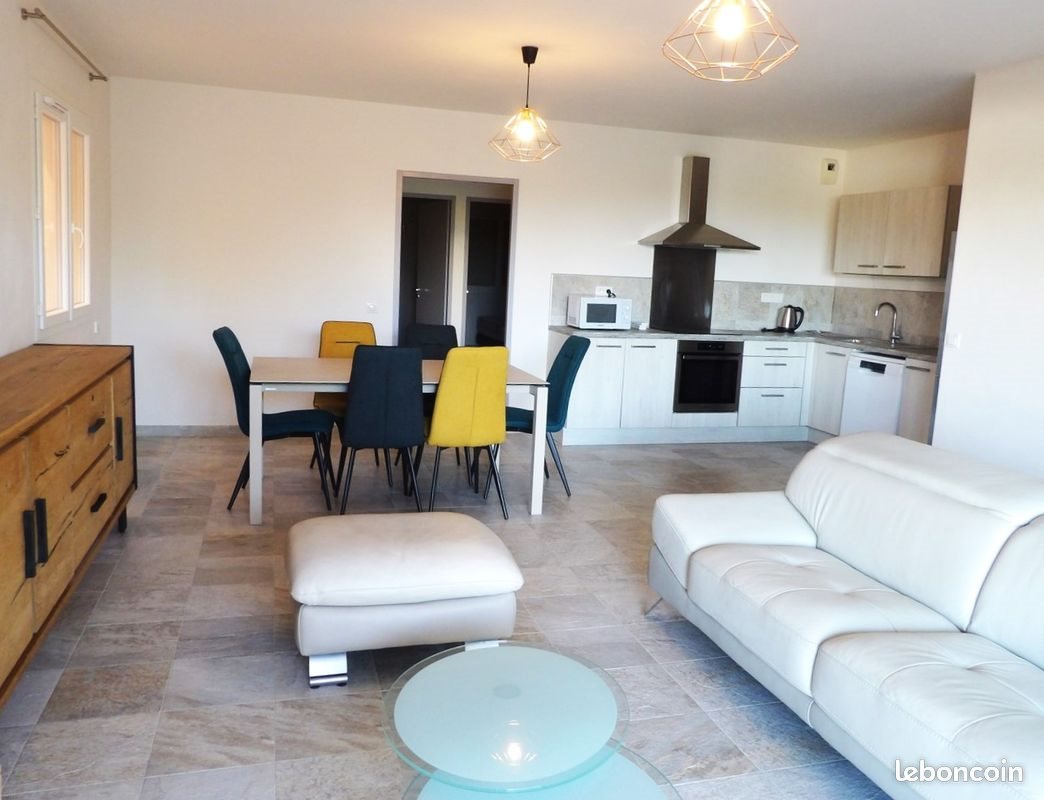 Appartement à louer, 72m², Grosseto-Prugna