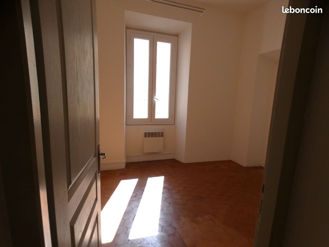 Appartement à louer, 58m², Ajaccio