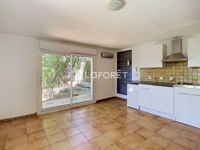 Appartement à louer, 24m², Cuges-les-Pins
