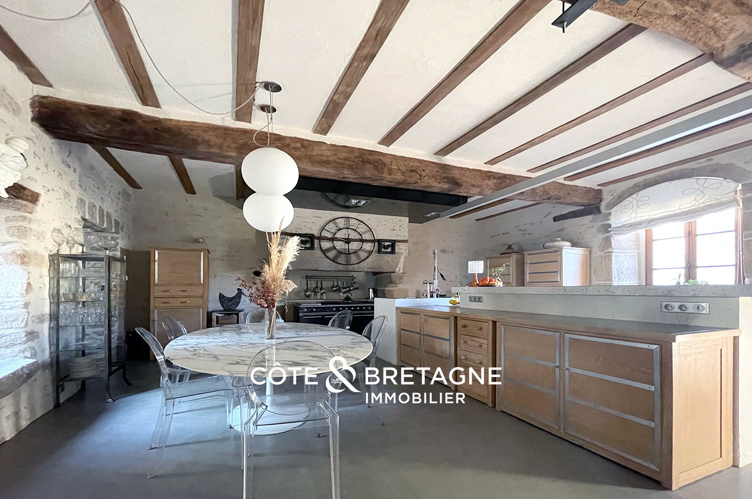 Maison à vendre, 290m², Ambon