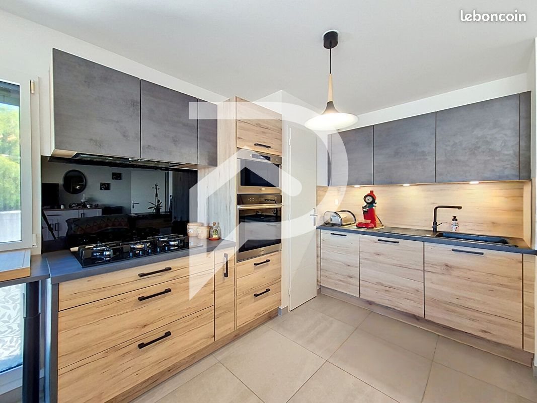 Appartement à vendre, 91m², Montélimar