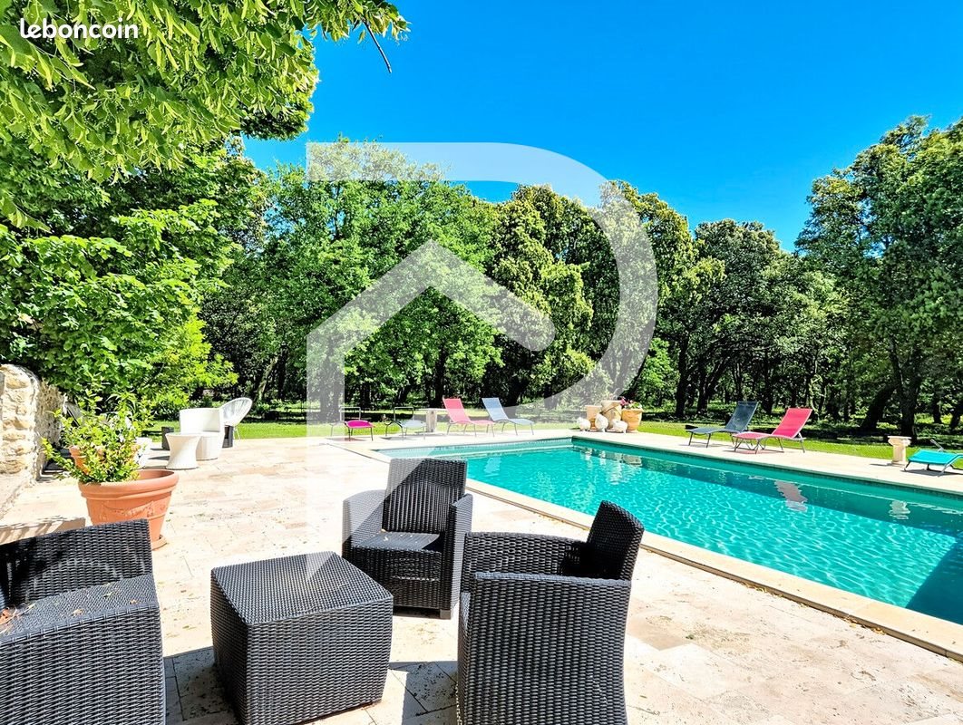 Maison à vendre, 400m², Grignan