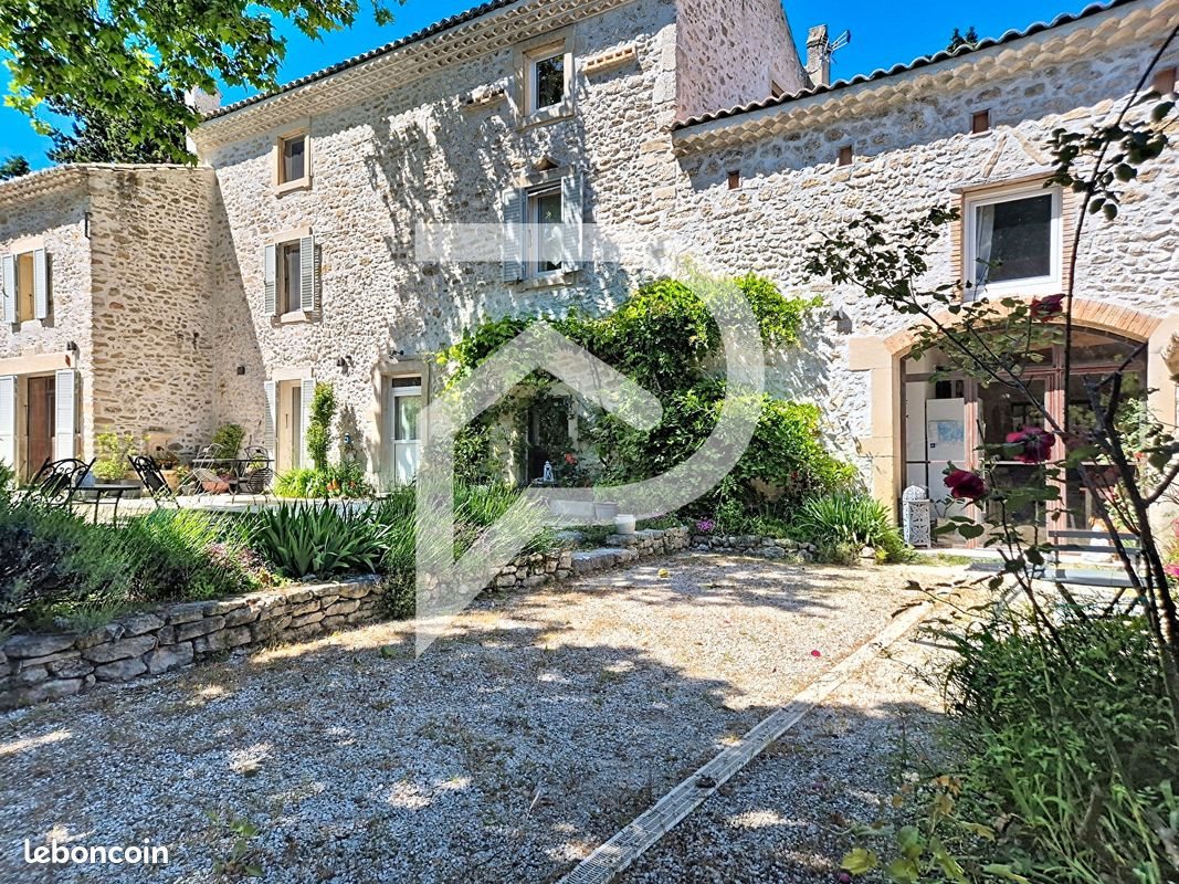 Maison à vendre, 400m², Grignan