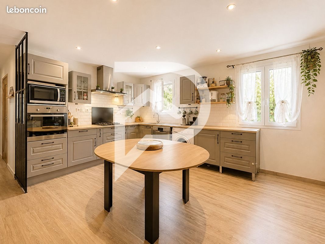 Maison à vendre, 75m², Charols