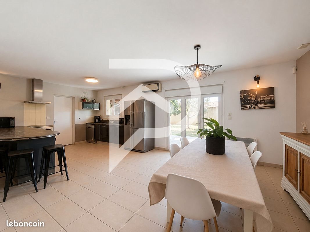 Maison à vendre, 120m², Donzère