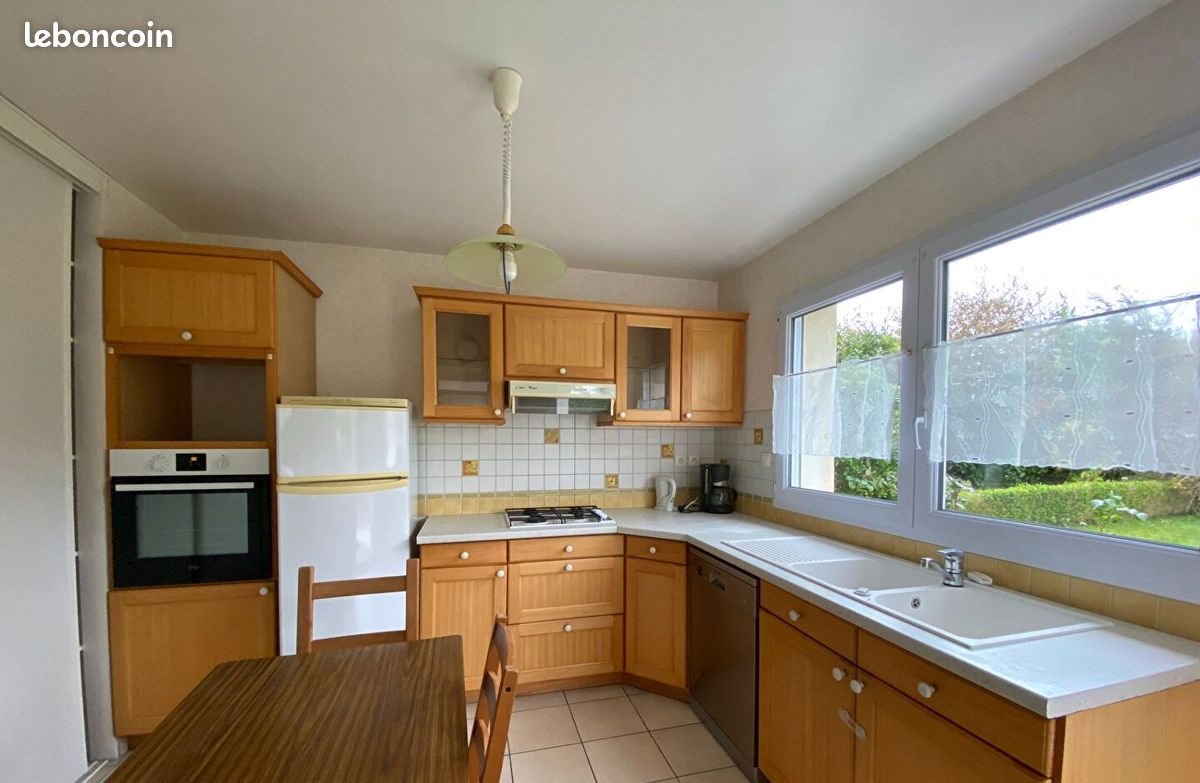 Maison à louer, 134m², Guilers