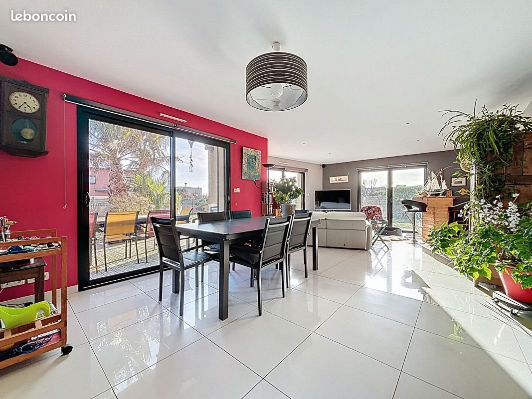 Maison à vendre, 142m², Plougonvelin