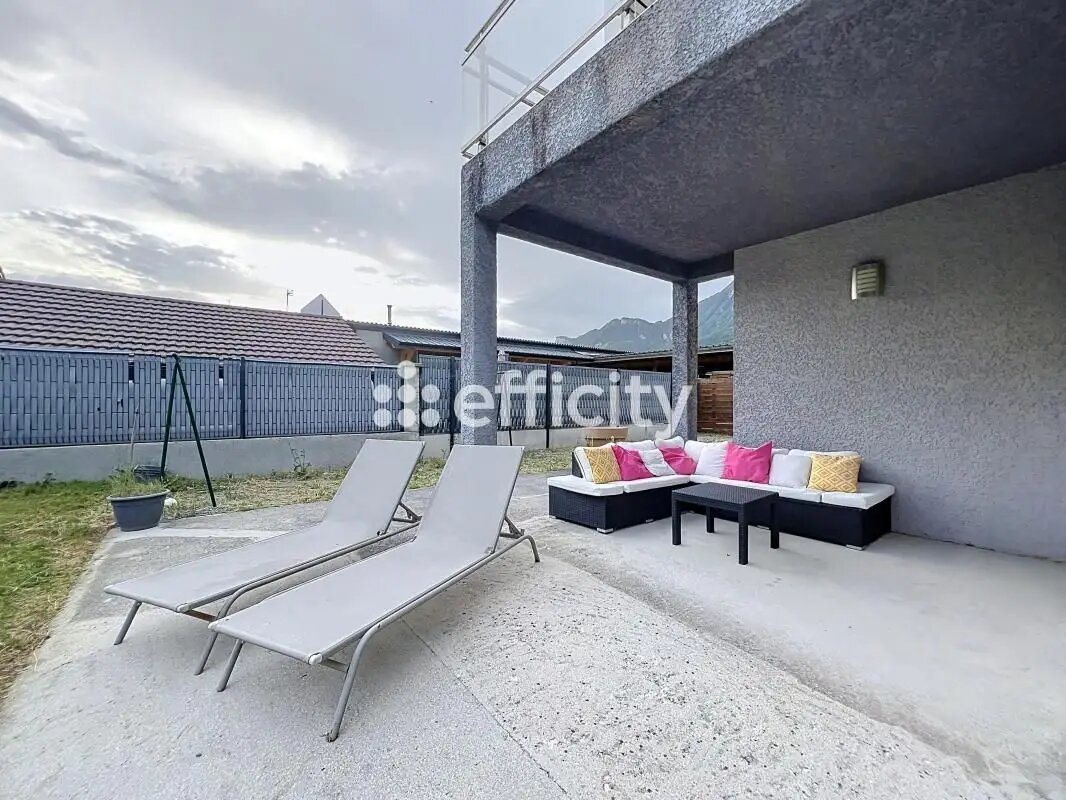 Maison à vendre, 125m², Vougy
