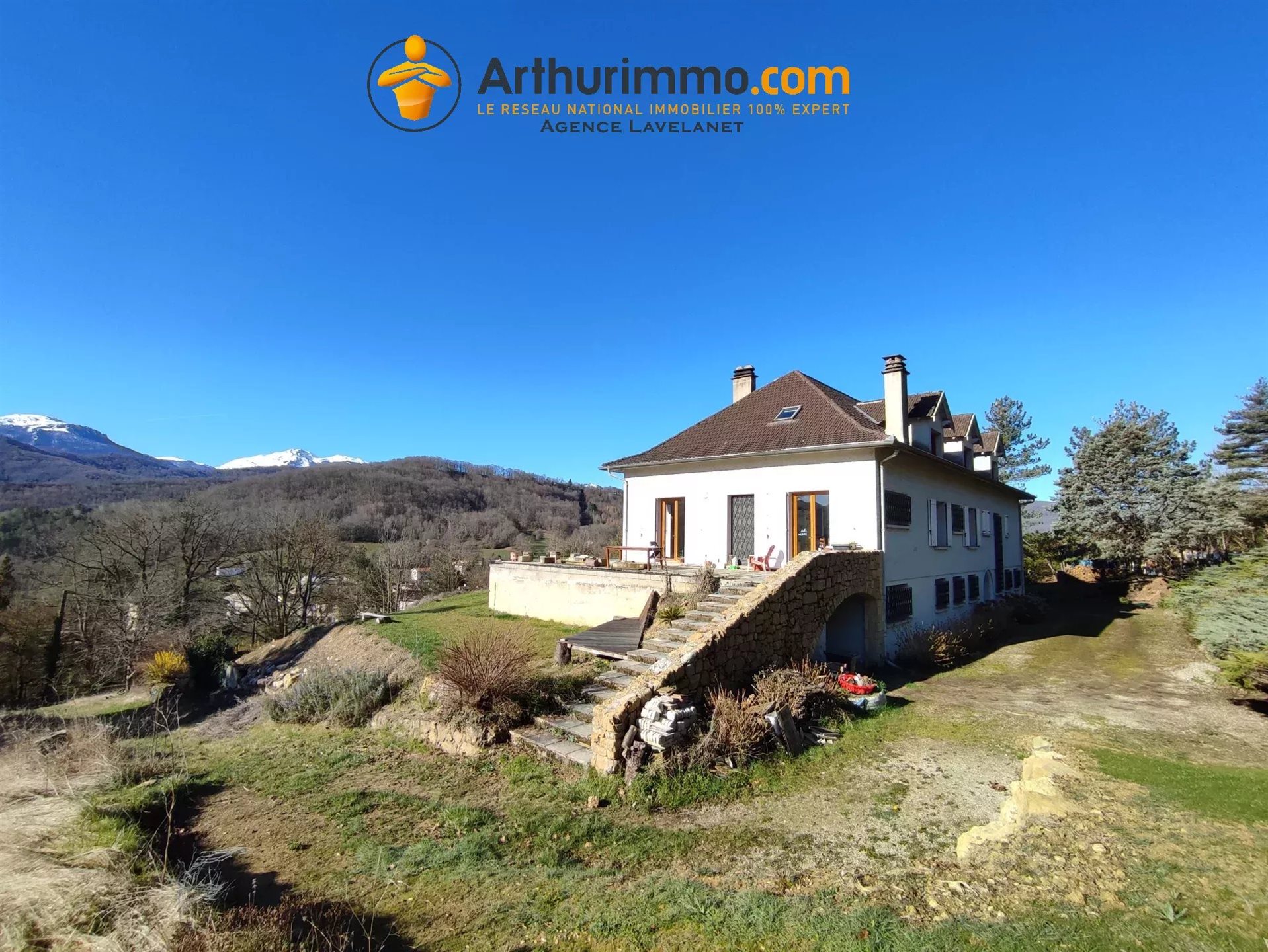 Maison à vendre, 400m², Saint-Jean-d'Aigues-Vives
