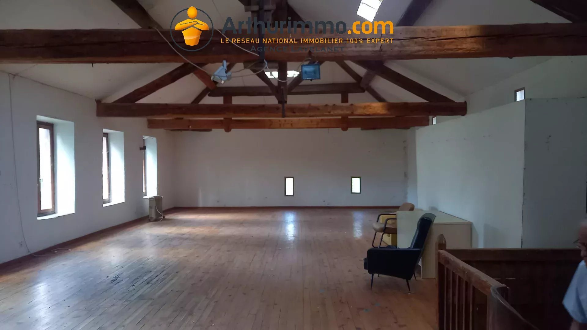 Maison à vendre, 1286m², Sainte-Colombe-sur-l'Hers