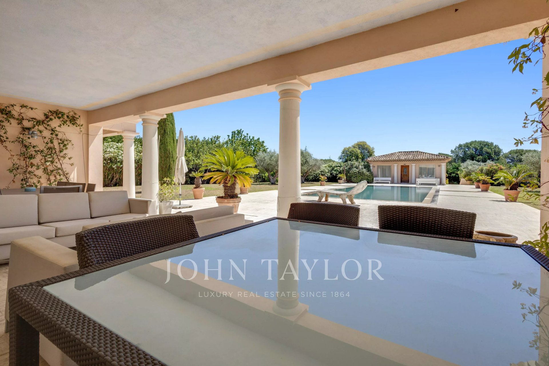 Maison à vendre, 400m², Grimaud