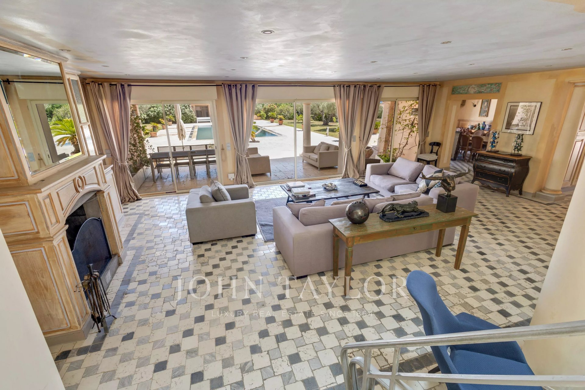 Maison à vendre, 400m², Grimaud