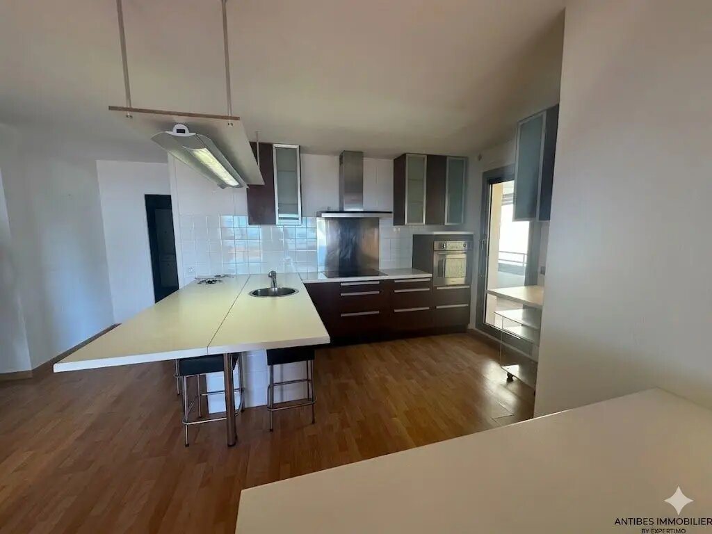 Appartement à vendre, 72m², Grasse