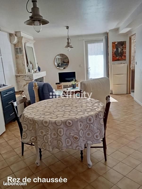 Maison à vendre, 113m², Saint-Just-Luzac