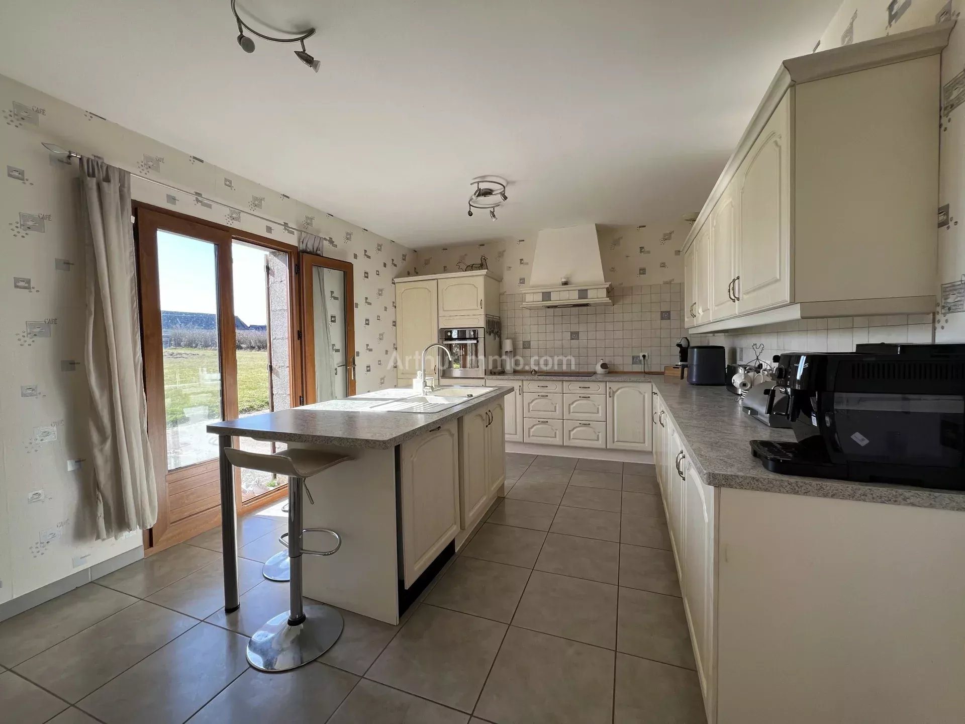 Maison à vendre, 151m², Alligny-en-Morvan
