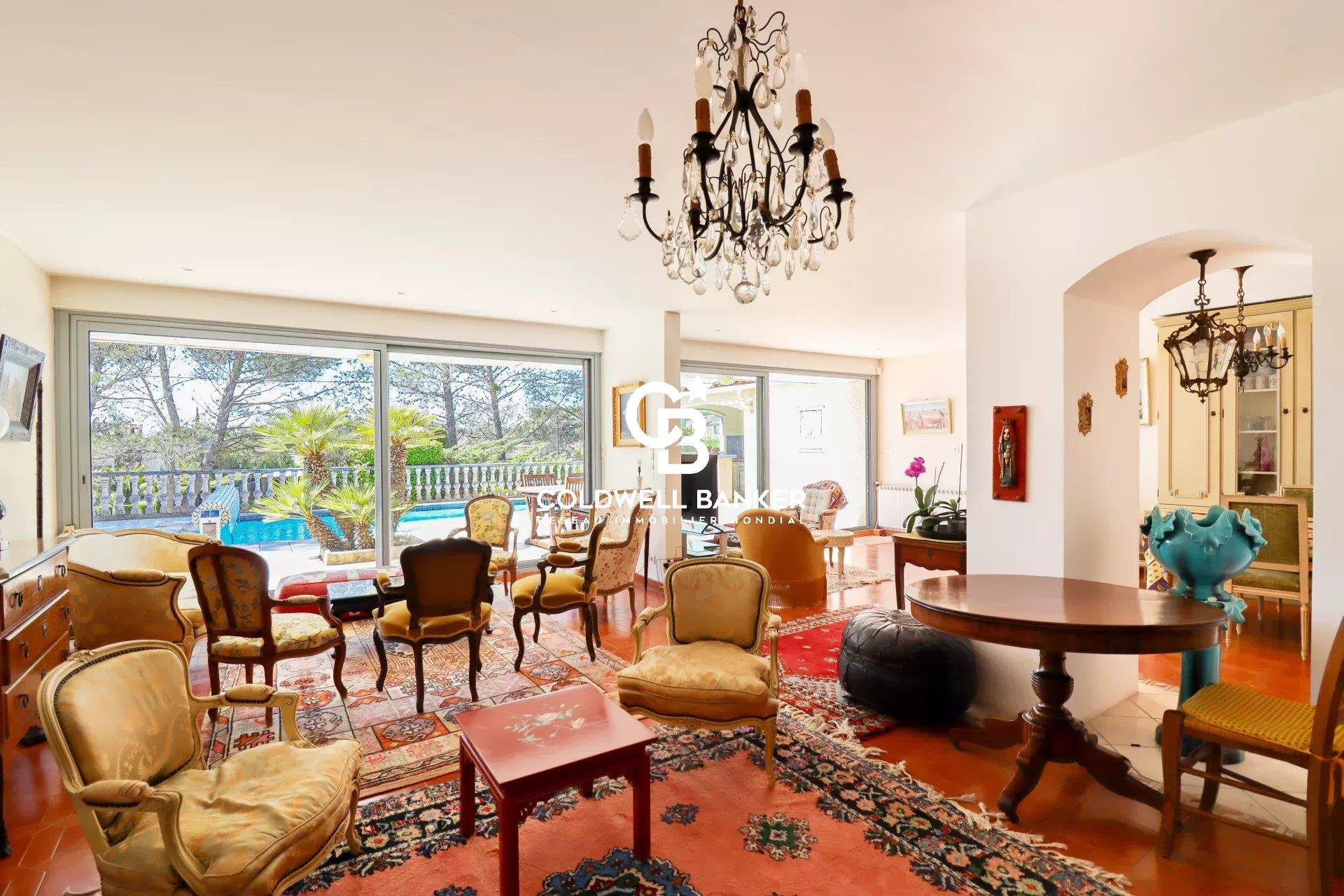 Maison à vendre, 205m², Saint-Raphaël