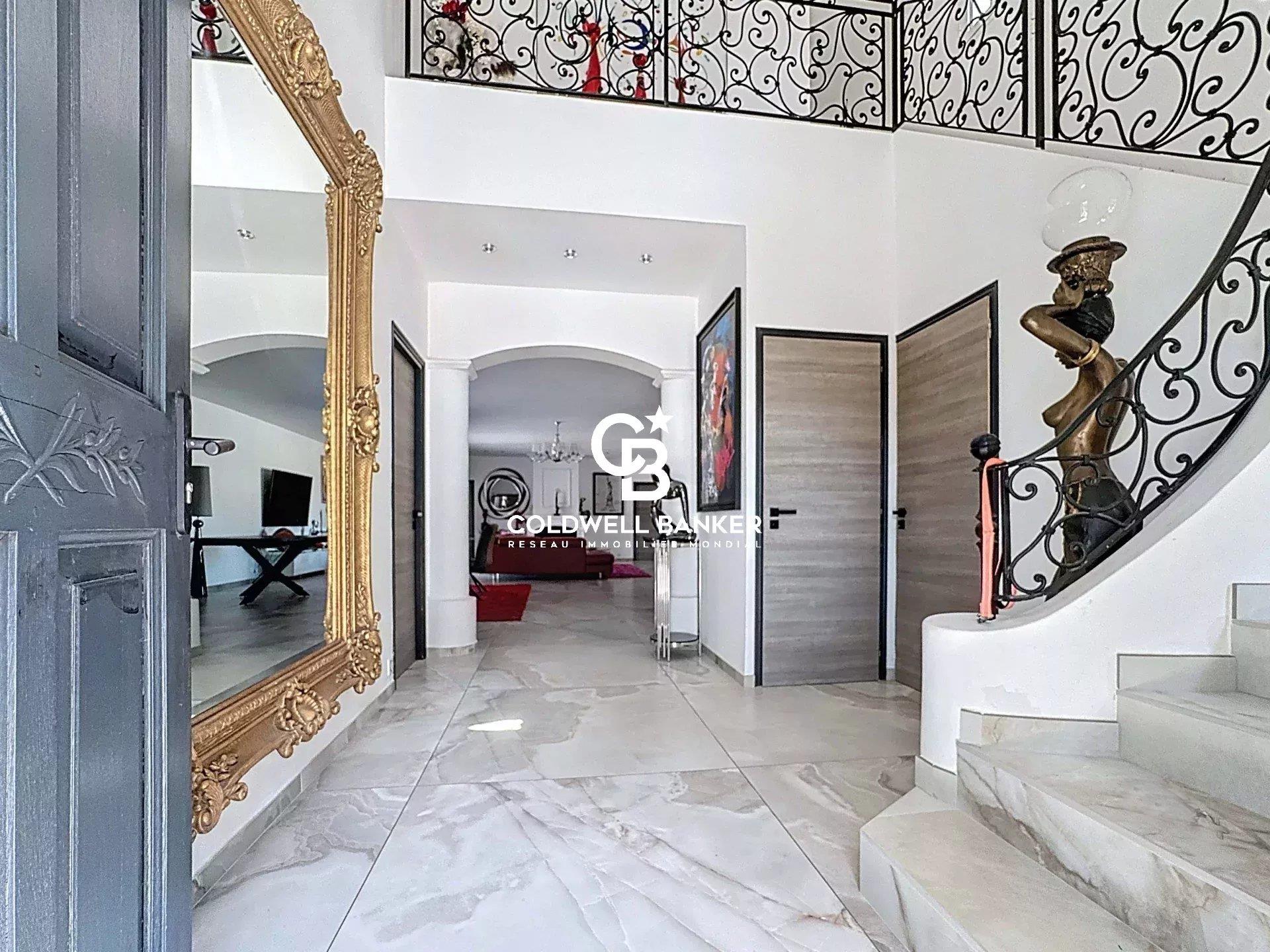 Maison à vendre, 245m², Puget-sur-Argens