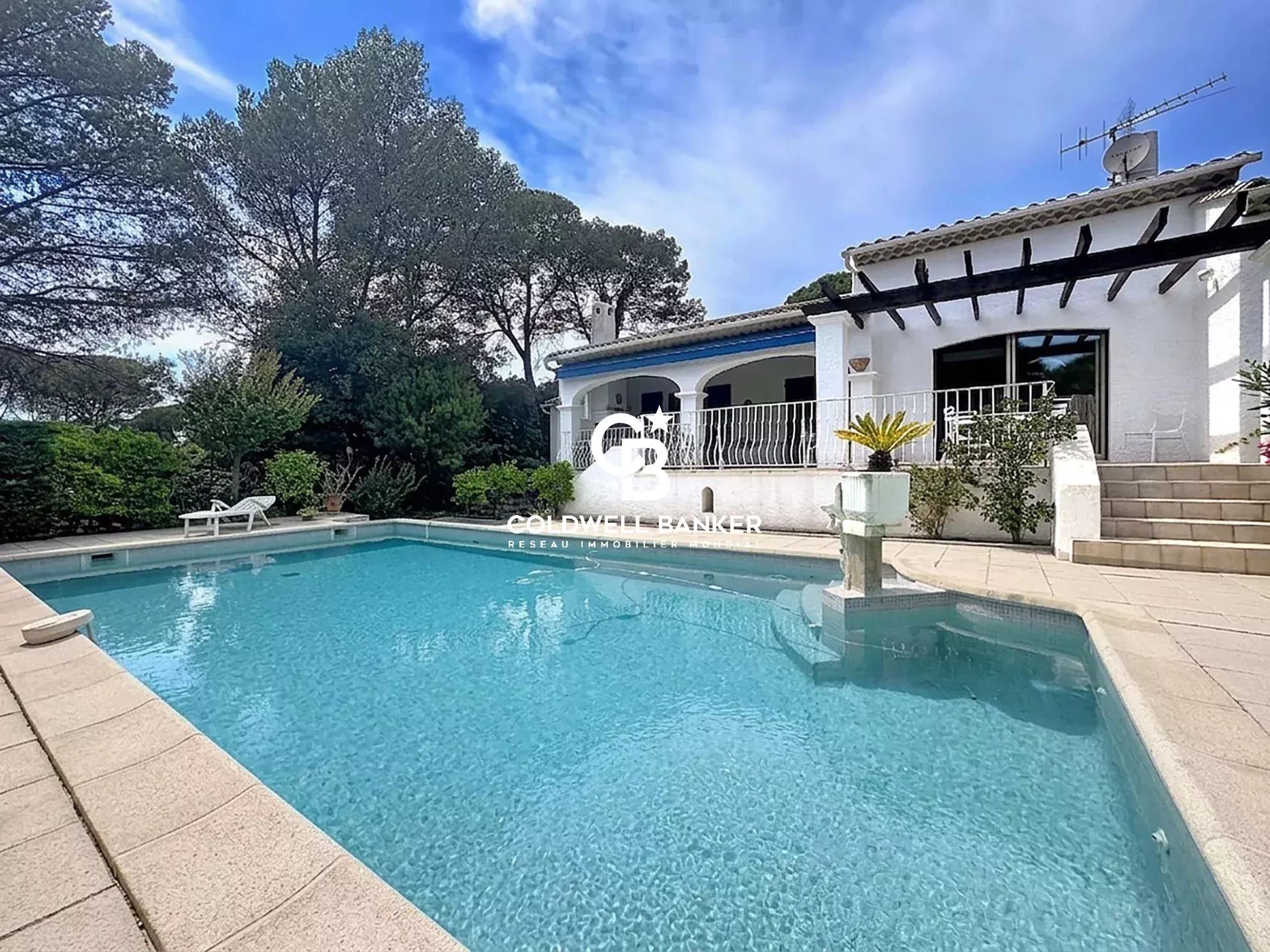 Maison à vendre, 142m², Saint-Raphaël