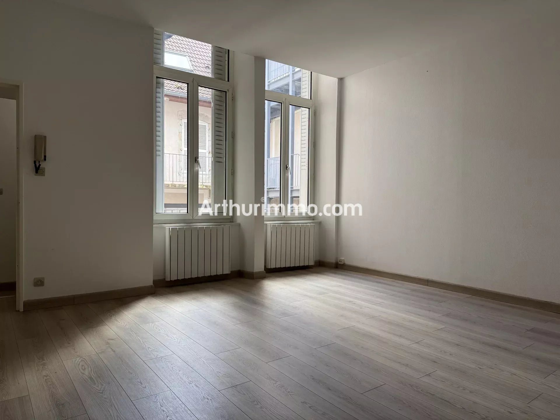 Appartement à louer, 71m², Lons-le-Saunier