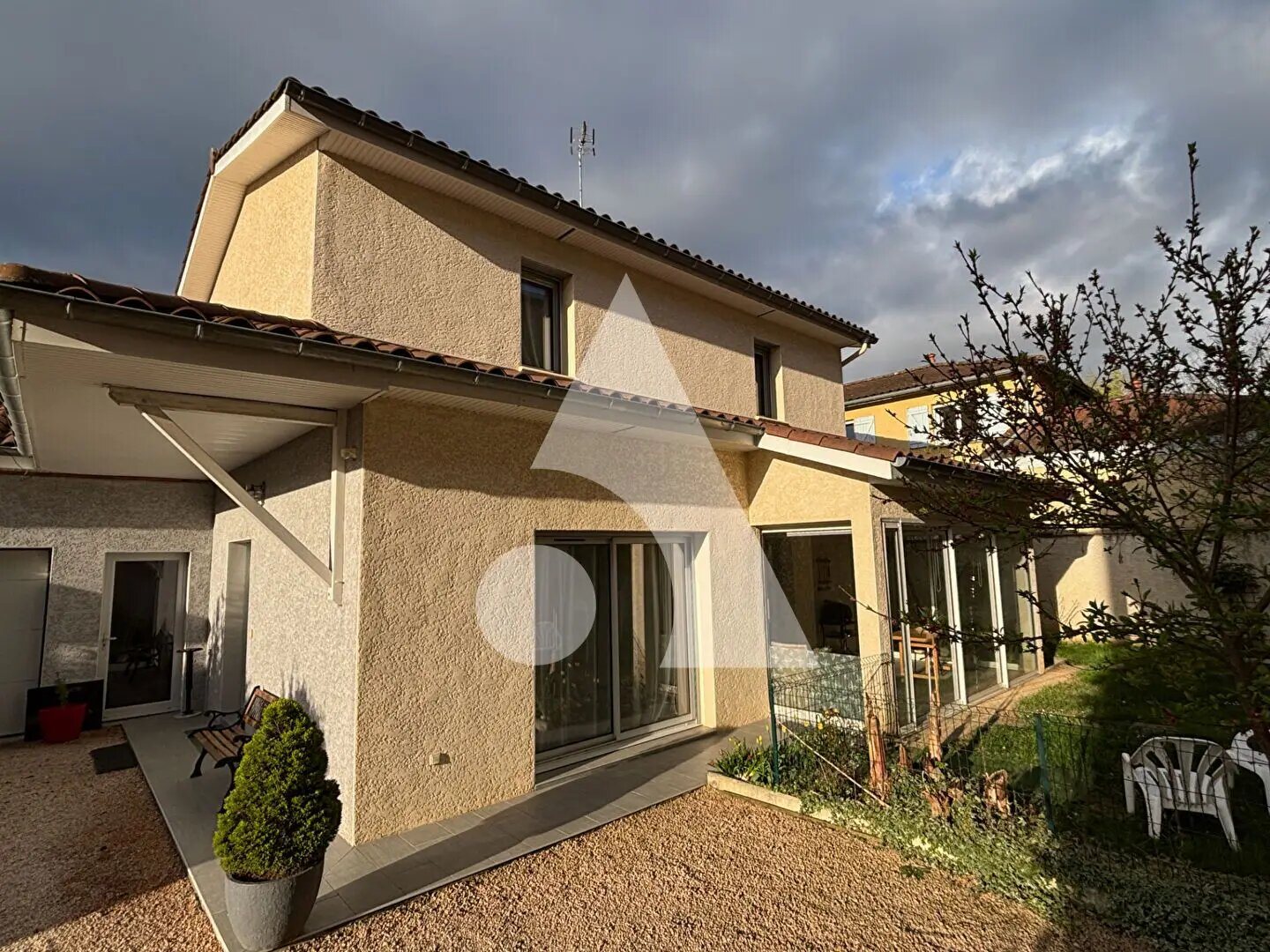 Maison à vendre, 124m², Jassans-Riottier