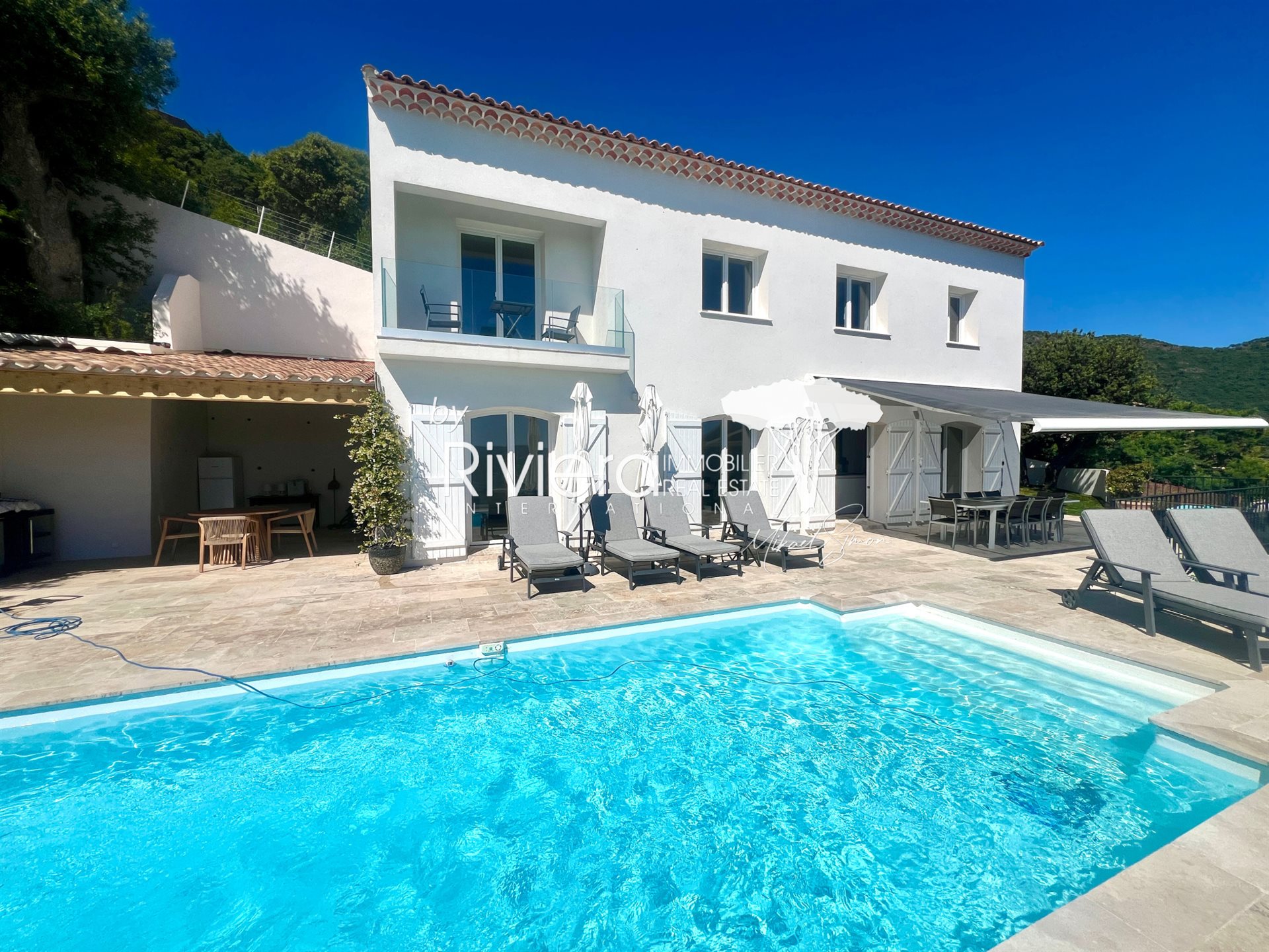 Maison à vendre, 150m², Cavalaire-sur-Mer