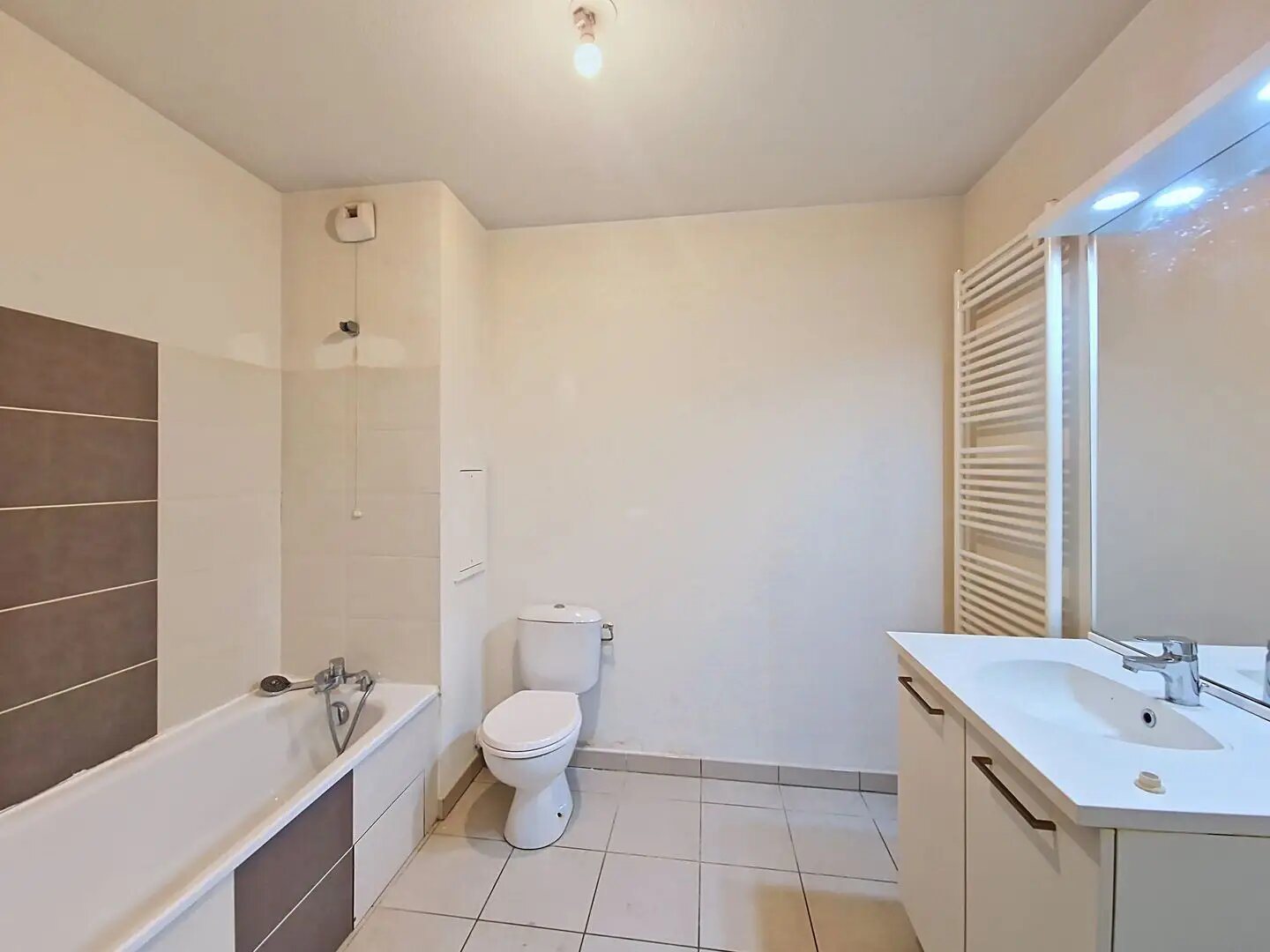 Appartement à vendre, 38m², Saint-Priest