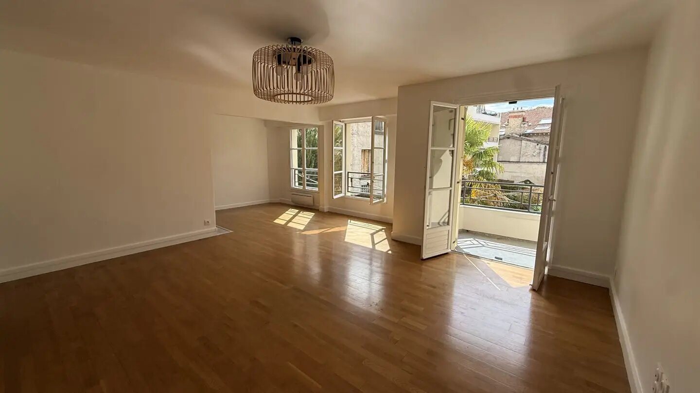 Appartement à louer, 63m², Bougival
