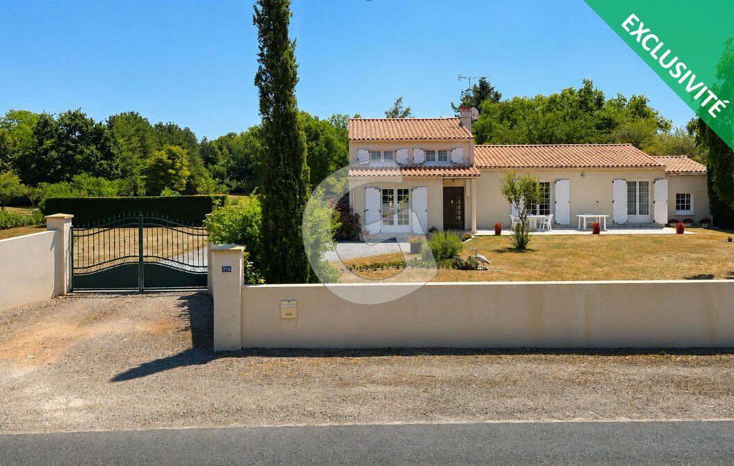 Maison à vendre, 142m², Poiroux
