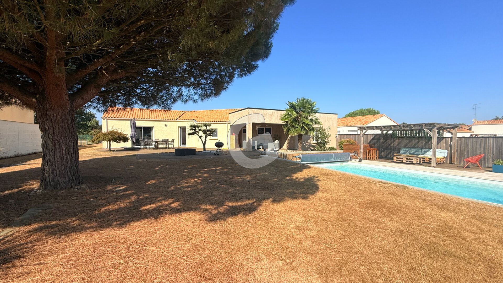 Maison à vendre, 130m², Saint-Avaugourd-des-Landes