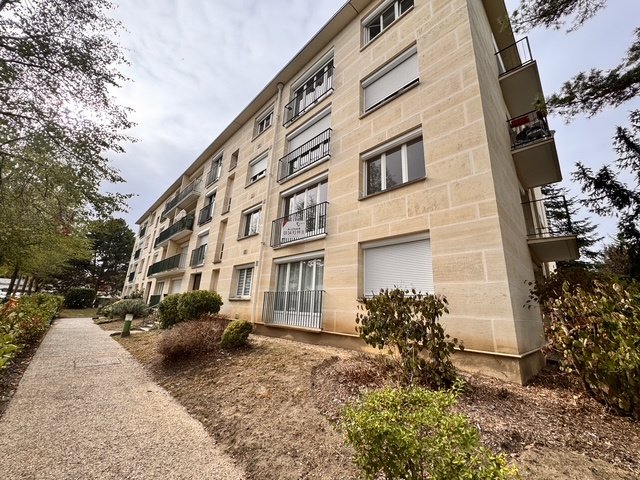 Appartement à louer, 82m², Maisons-Laffitte