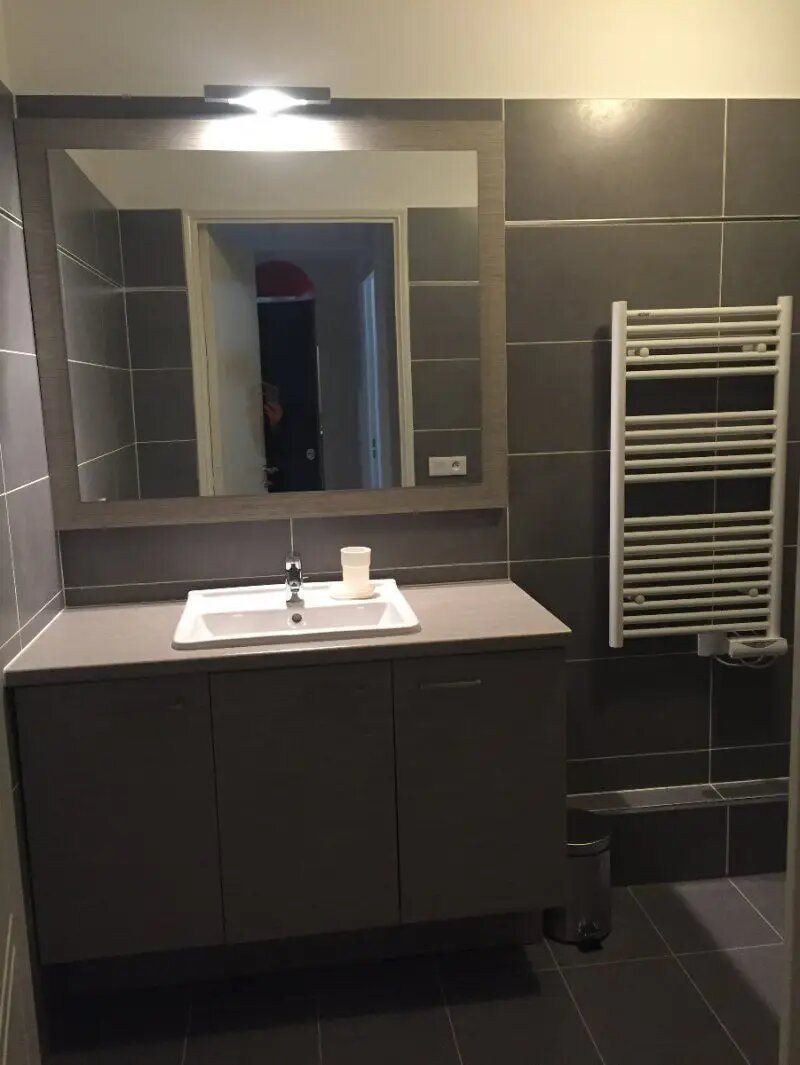 Appartement à louer, 29m², Courbevoie