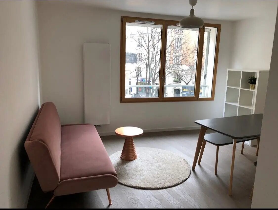 Appartement à louer, 25m², Paris 20ème