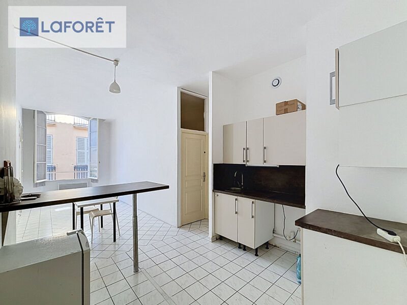 Appartement à louer, 68m², Toulon
