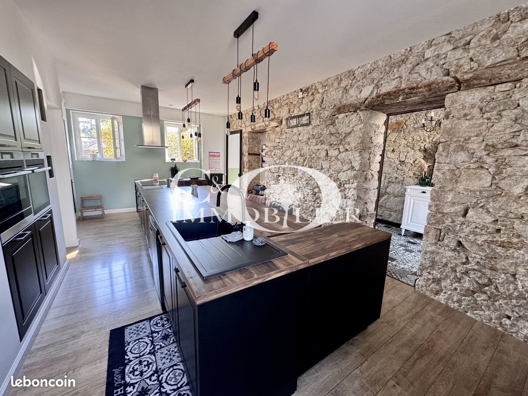 Maison à vendre, 236m², Les Lucs-sur-Boulogne
