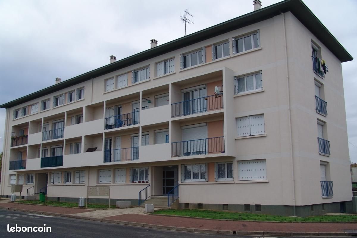 Appartement à louer, 74m², Montreuil-Bellay