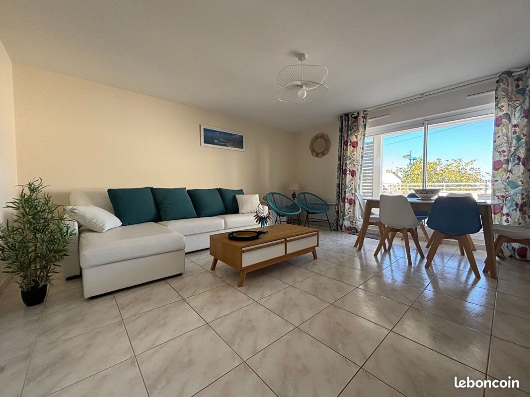Appartement à louer, 79m², Étel
