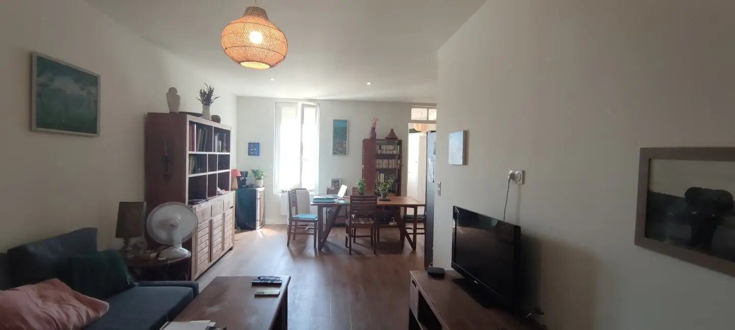 Appartement à louer, 74m², Sète