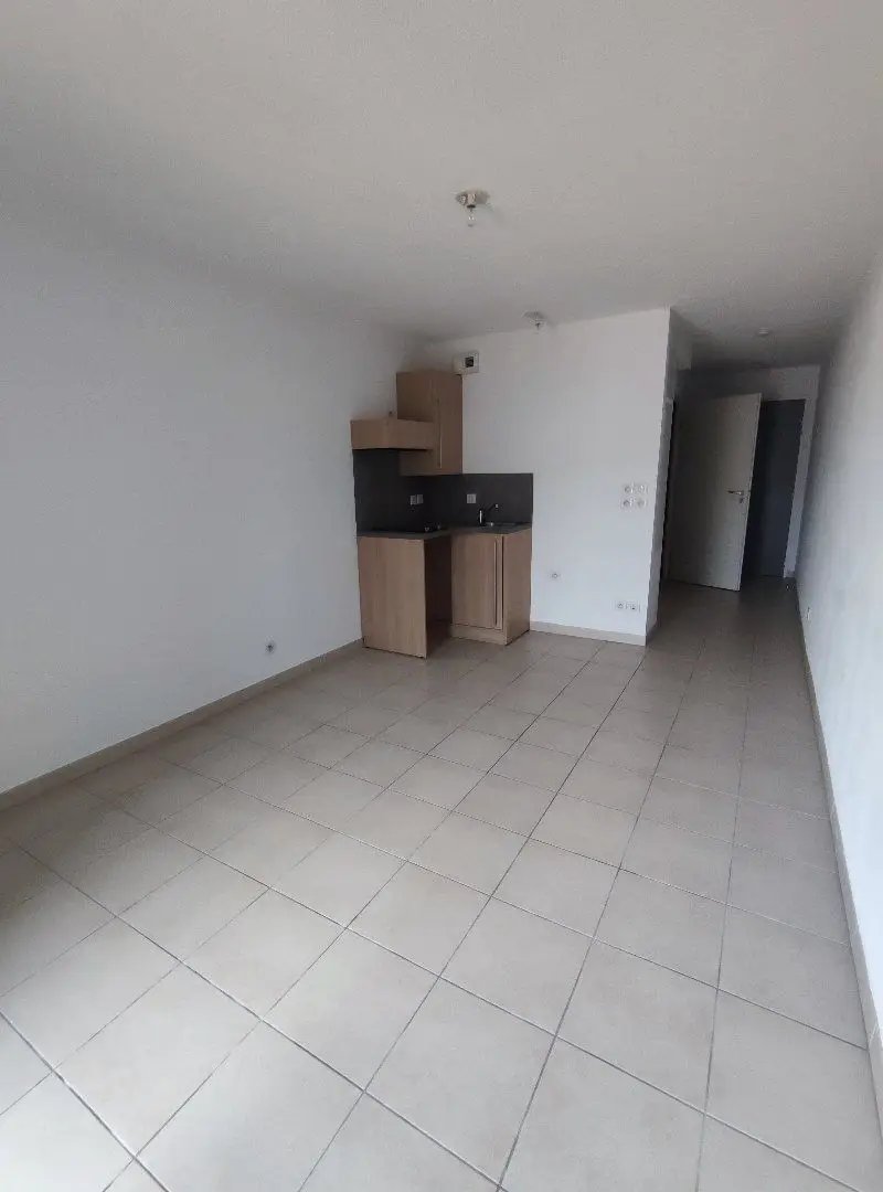 Appartement à louer, 24m², Sète