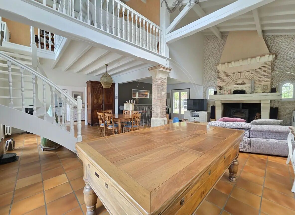 Maison à vendre, 210m², Mios