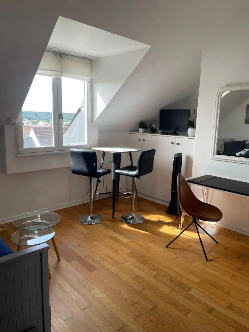 Appartement à louer, 20m², Versailles