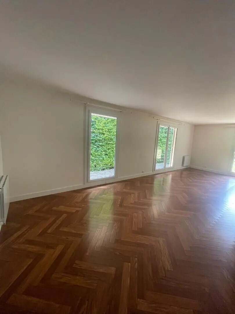 Maison à louer, 191m², L'Étang-la-Ville