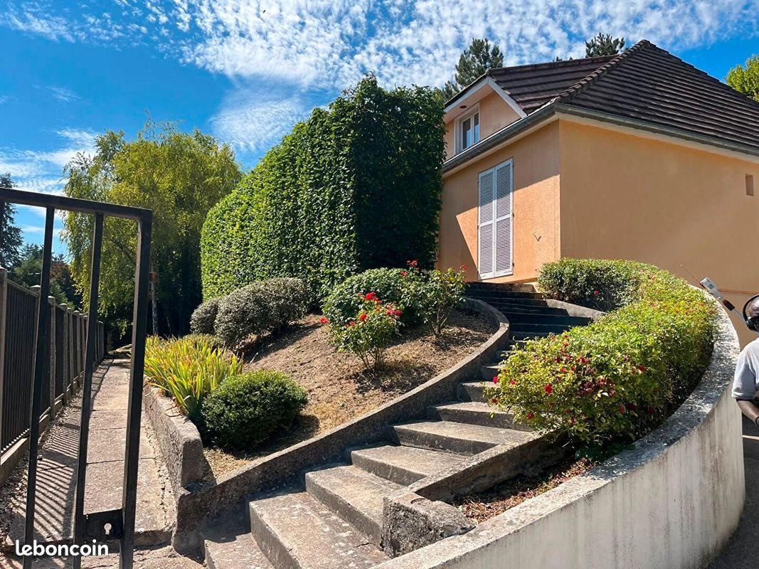Maison à louer, 191m², L'Etang-la-Ville