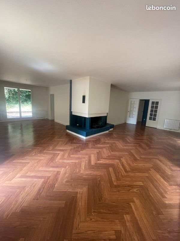 Maison à louer, 191m², L'Etang-la-Ville