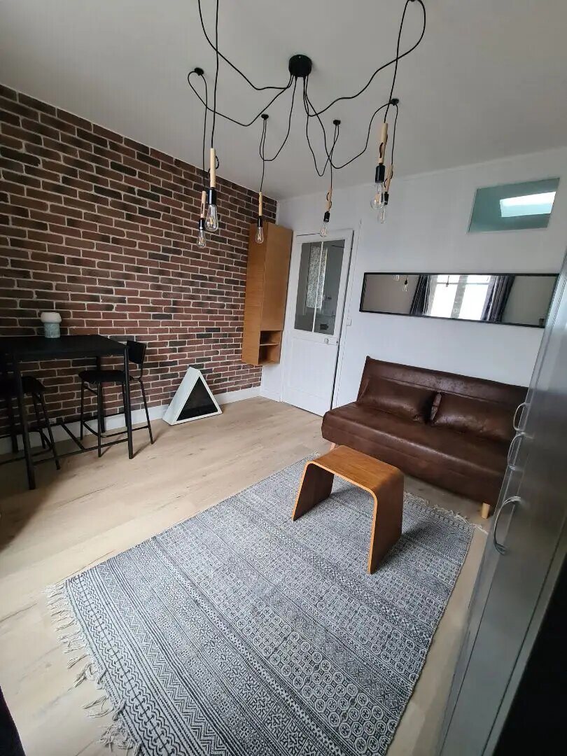 Appartement à louer, 18m², Versailles
