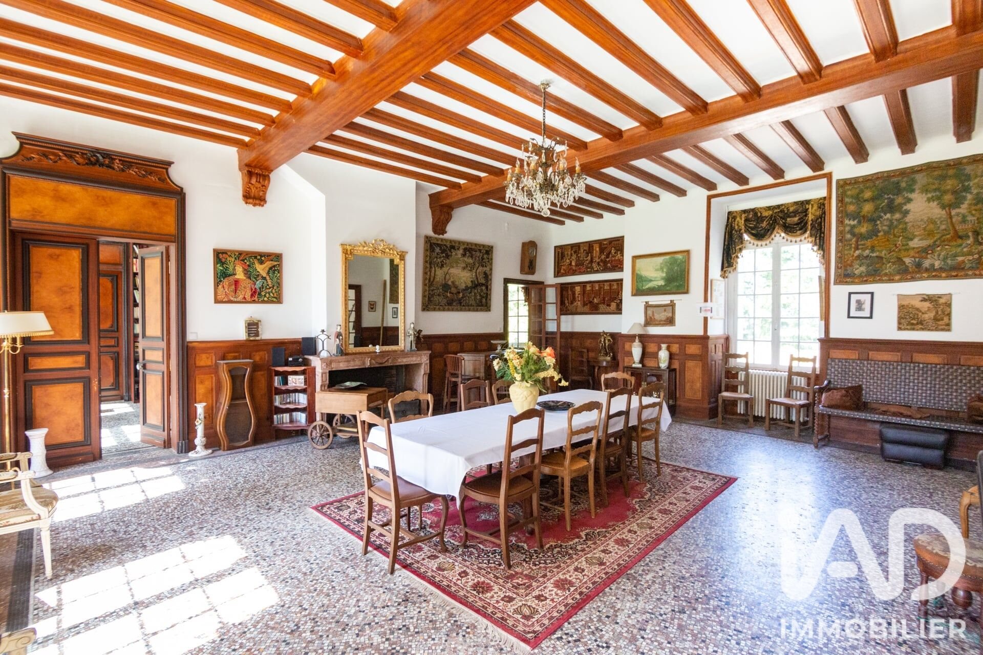 Maison à vendre, 1200m², Forges-les-Eaux
